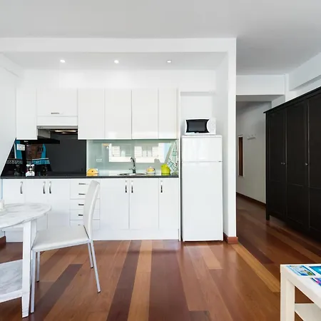 Loft Moderno Y Comodo A Un Minuto De Canteras *